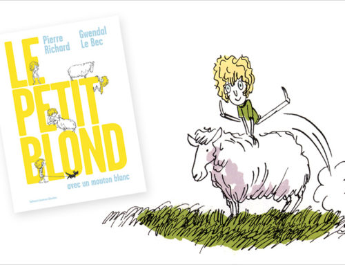 Le Petit blond avec un mouton blanc